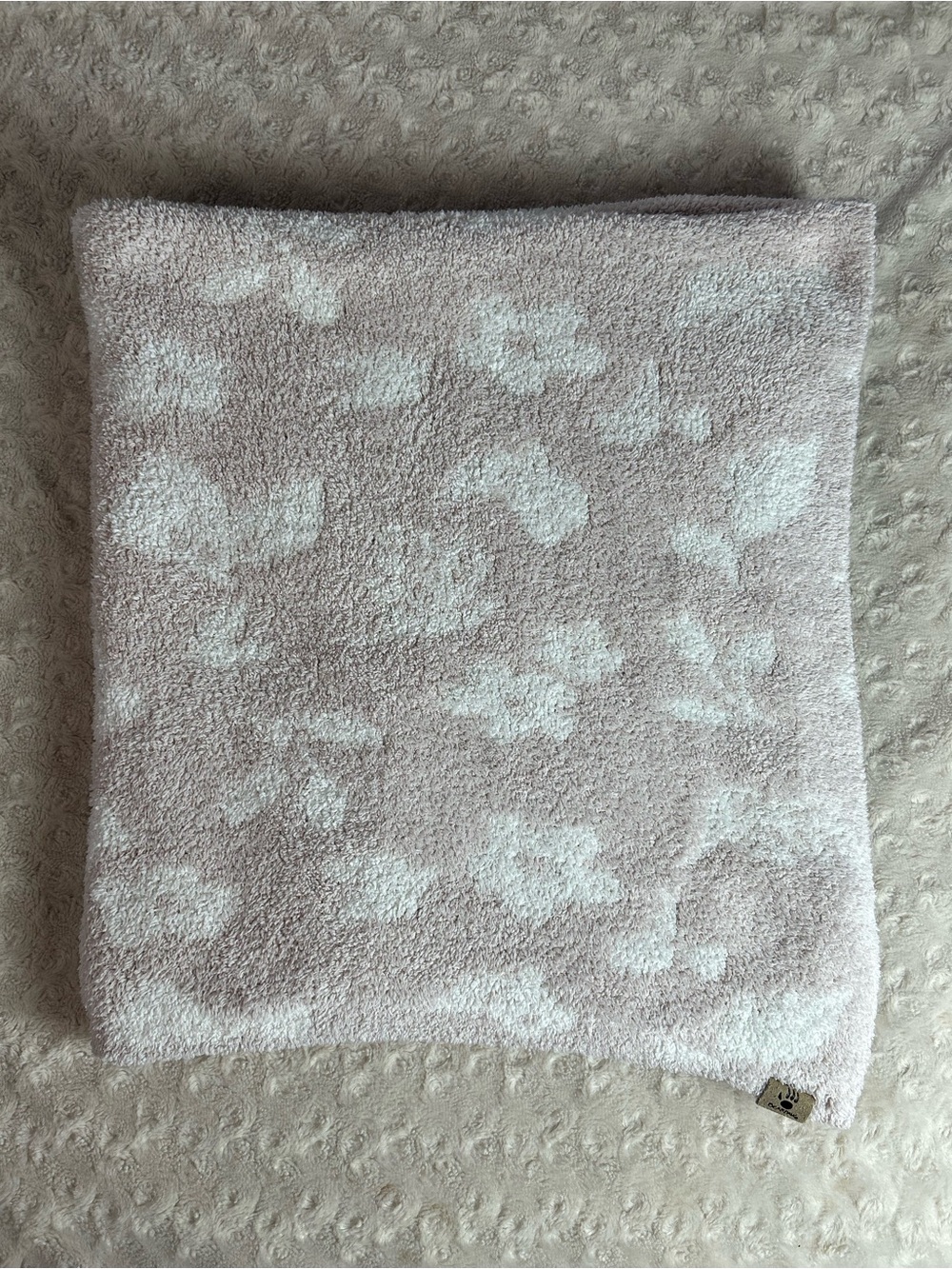 BearPaw Floral Chenille Baby Blanket Knit Soft Plush Flower Pale Pink Off White